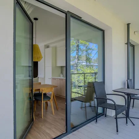 Ostseeresidenz Grosses App Mit Schwimmbad מלון דירות 3*